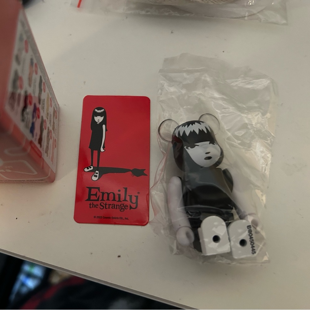 100% BearBrick Emily The Strange